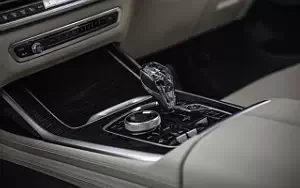 Cars wallpapers BMW X7 xDrive30d M Sport UK-spec - 2019