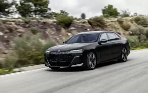 Cars wallpapers BMW 760i xDrive M Sport US-spec - 2022