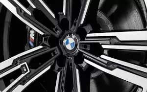 Cars wallpapers BMW 760i xDrive M Sport US-spec - 2022