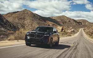 Cars wallpapers BMW XM (Black Sapphire Metallic) US-spec - 2023
