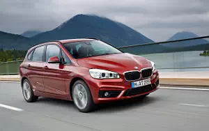 Cars wallpapers BMW 218d Active Tourer - 2014