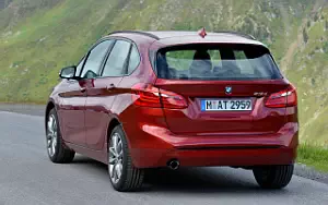 Cars wallpapers BMW 218d Active Tourer - 2014