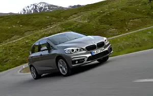 Cars wallpapers BMW 225i Active Tourer - 2014