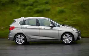 Cars wallpapers BMW 225i Active Tourer - 2014