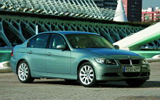 BMW 3-Series - 2005