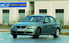 BMW 3-Series - 2005