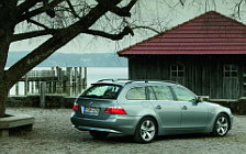 BMW 5-Series Touring - 2004