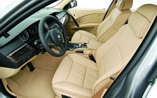 BMW 5-Series Touring - 2004