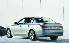 BMW 530xi - 2005