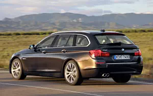 Cars wallpapers BMW 530d xDrive Touring Modern Line - 2013