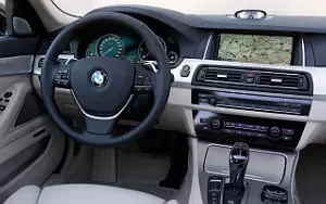 Cars wallpapers BMW 530d xDrive Touring Modern Line - 2013