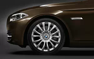 Cars wallpapers BMW 5 Series Touring Individual - 2013