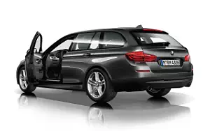 Cars wallpapers BMW 5 Series Touring M Sport Package - 2013