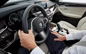 Cars wallpapers BMW 540i Sedan M Sport - 2017