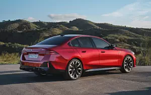 Cars wallpapers BMW i5 M60 xDrive - 2023