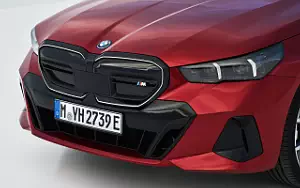Cars wallpapers BMW i5 M60 xDrive - 2023
