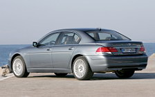 Cars wallpapers BMW 750i - 2005