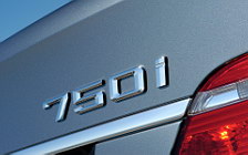 Cars wallpapers BMW 750i - 2005