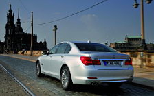 Cars wallpapers BMW 730d - 2008