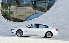 Cars wallpapers BMW 750d xDrive - 2012