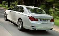 Cars wallpapers BMW 750i - 2012