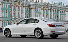 Cars wallpapers BMW 750i - 2012