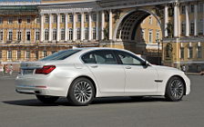 Cars wallpapers BMW 750i - 2012