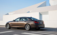 Cars wallpapers BMW 750Li - 2012