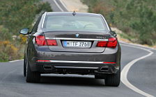 Cars wallpapers BMW 750Li - 2012