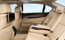 Cars wallpapers BMW 750Li - 2012