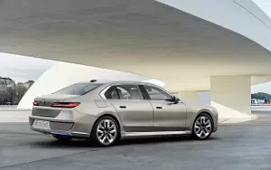 Cars wallpapers BMW i7 xDrive60 - 2022