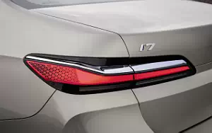 Cars wallpapers BMW i7 xDrive60 - 2022