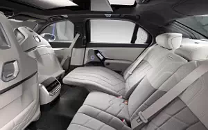 Cars wallpapers BMW i7 xDrive60 - 2022