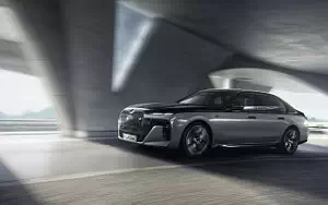 Cars wallpapers BMW M760e xDrive - 2022