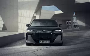 Cars wallpapers BMW M760e xDrive - 2022