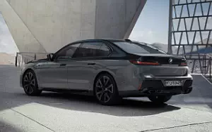 Cars wallpapers BMW M760e xDrive - 2022