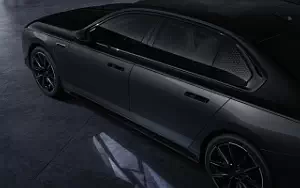 Cars wallpapers BMW M760e xDrive - 2022