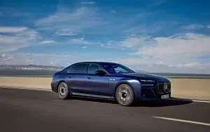 Cars wallpapers BMW i7 M70 xDrive (Frozen Tanzanite Blue) - 2023