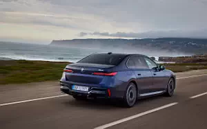 Cars wallpapers BMW i7 M70 xDrive (Frozen Tanzanite Blue) - 2023