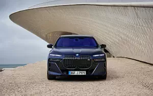 Cars wallpapers BMW i7 M70 xDrive (Frozen Tanzanite Blue) - 2023