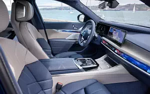 Cars wallpapers BMW i7 M70 xDrive (Frozen Tanzanite Blue) - 2023