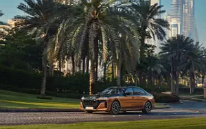 Cars wallpapers BMW i7 M70 xDrive - 2023