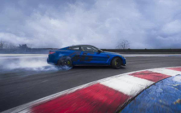 Cars wallpapers BMW M4 CS Edition VR46 - 2025