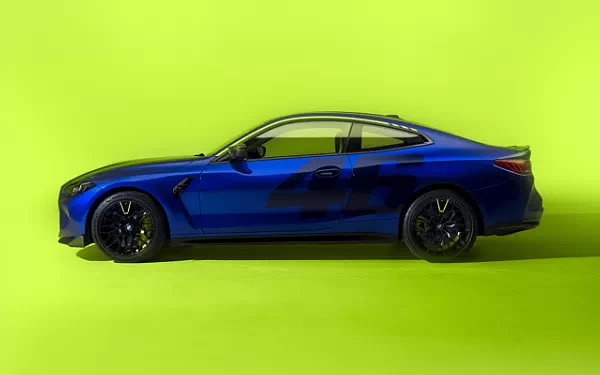 Cars wallpapers BMW M4 CS Edition VR46 - 2025