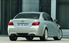 BMW M5 Sedan - 2004