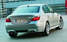 BMW M5 Sedan - 2004