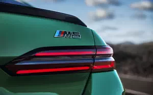 Cars wallpapers BMW M5 - 2024