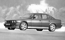 Cars wallpapers BMW M5 E34