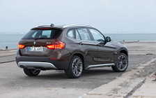 Cars wallpapers BMW X1 - 2009