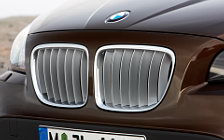 Cars wallpapers BMW X1 - 2009